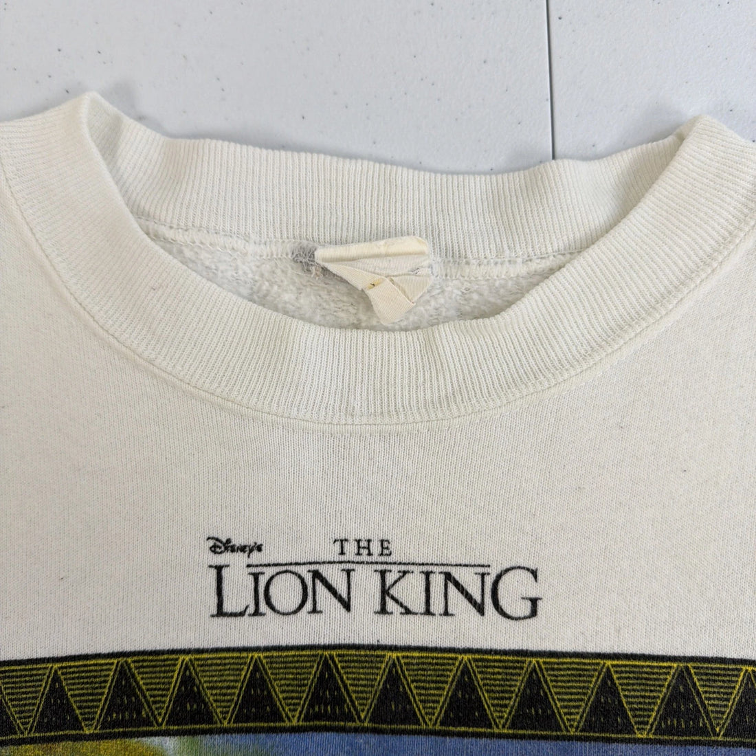 Vintage The Lion King Disney Crewneck Sweatshirt Size XL