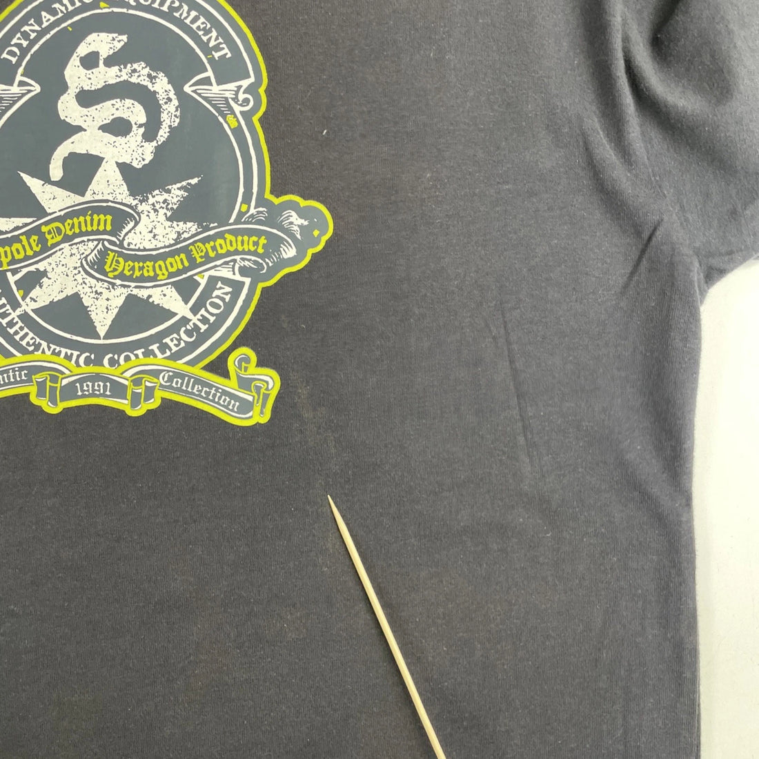 Vintage Southpole T-Shirt Size XL Y2K