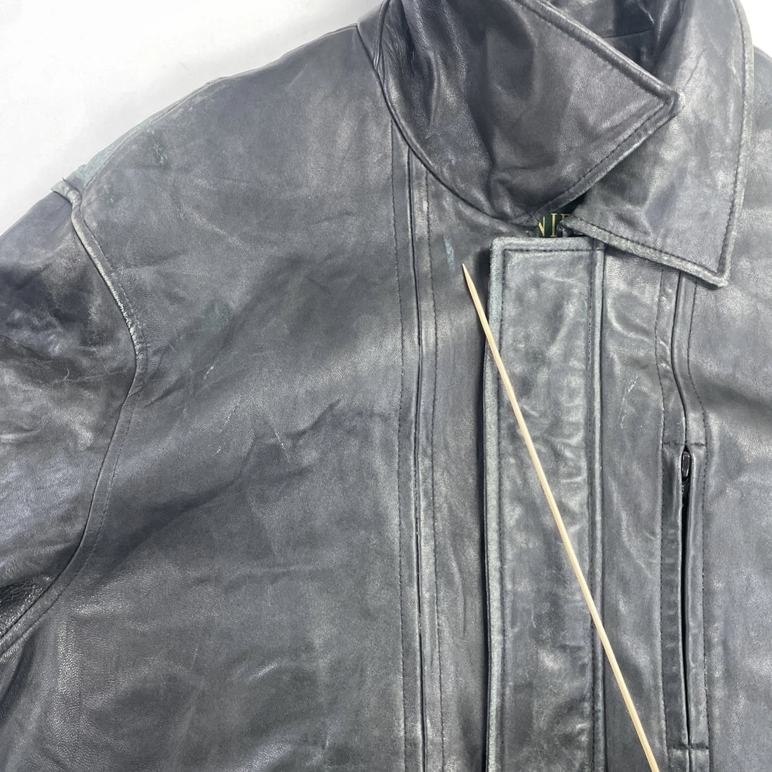 Danier Leather Bomber Jacket Size Medium