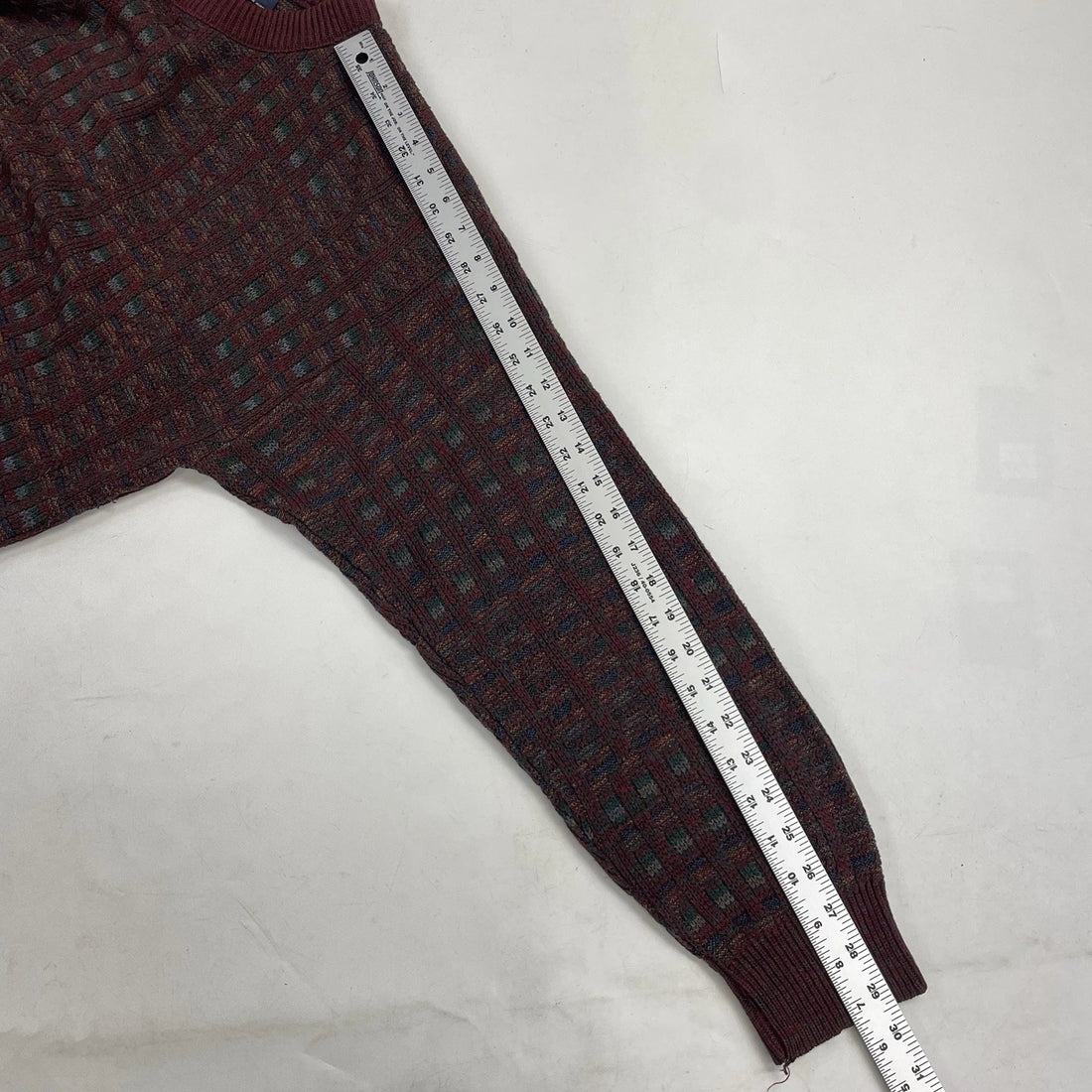 Vintage Van Heusen Crewneck Sweater Size Large