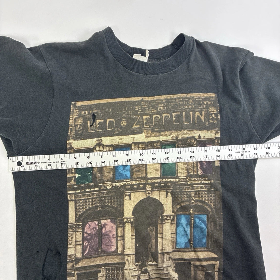 Vintage Led Zeppelin Physical Graffiti T-Shirt Small 1988 80s Distressed