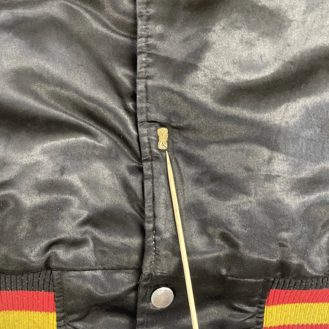 Jurassic Park Headgear Classics Satin Bomber Jacket Size Small
