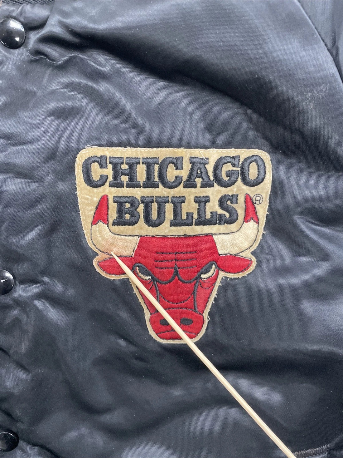 Vintage Chicago Bulls Chalk Line Satin Bomber Jacket Size XL 90s NBA
