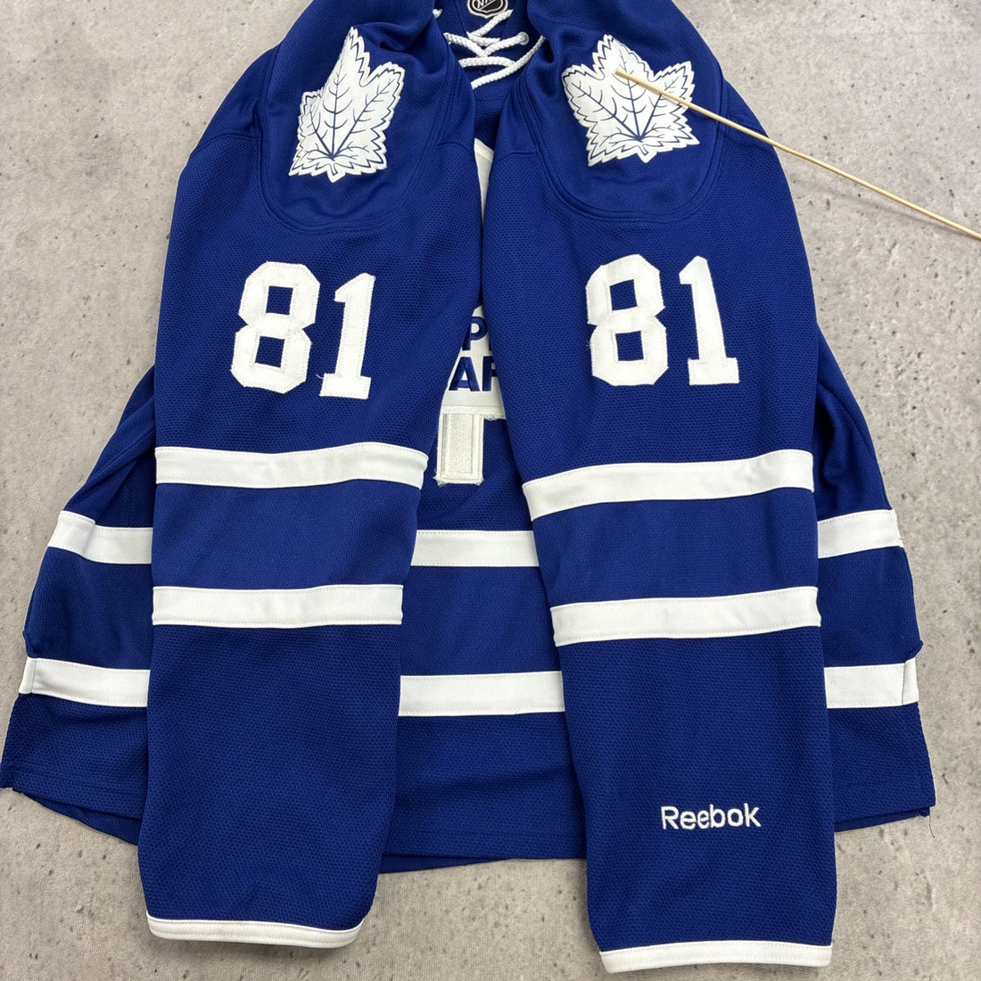 Toronto Maple Leafs Phil Kessel Reebok Jersey Size Large NHL