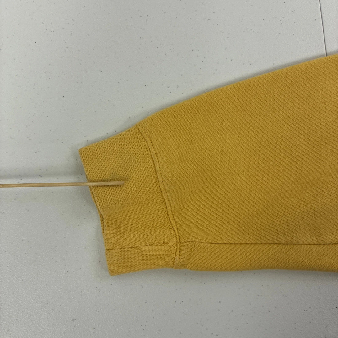 Vintage Nike Crewneck Sweatshirt Size XL Yellow Embroidered Swoosh