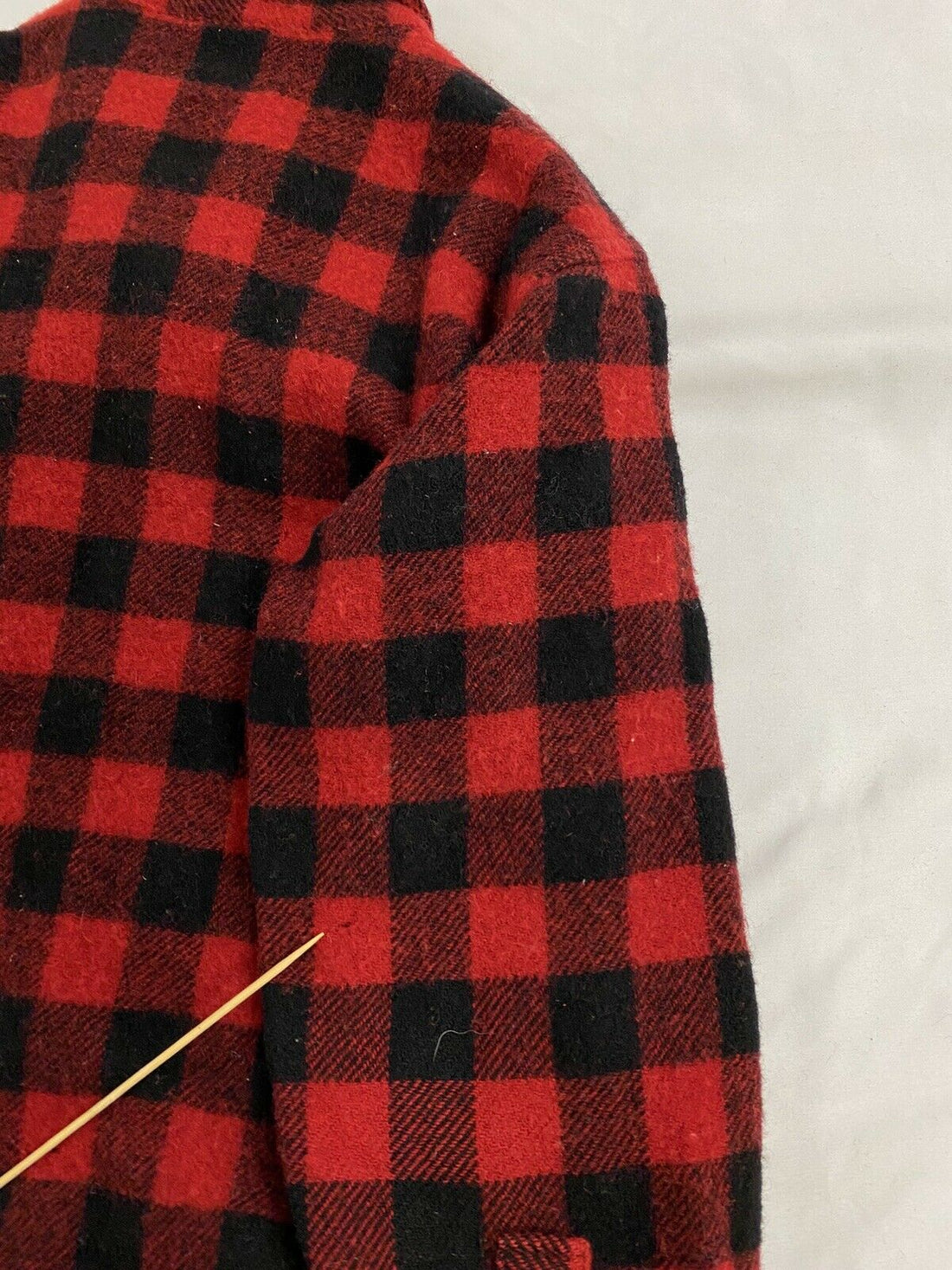 Vintage Woolrich Wool Button Up Shirt Size 15 Red Buffalo Plaid 40s 50s