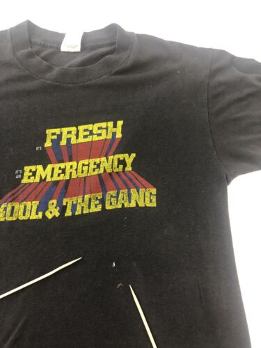 Vintage Fresh Emergency Kool & The Gang T-Shirt Large 80s Rock Band Made USA