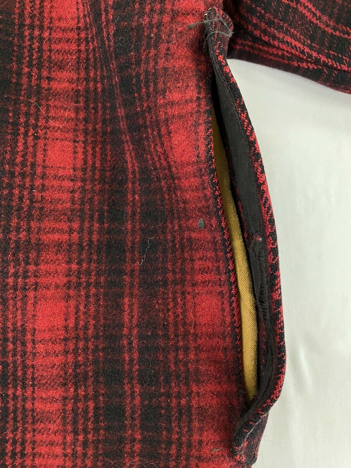 Vintage Woolrich Mackinaw Cruiser Wool Coat Hunting Jacket Sz 44 Buffalo  Plaid