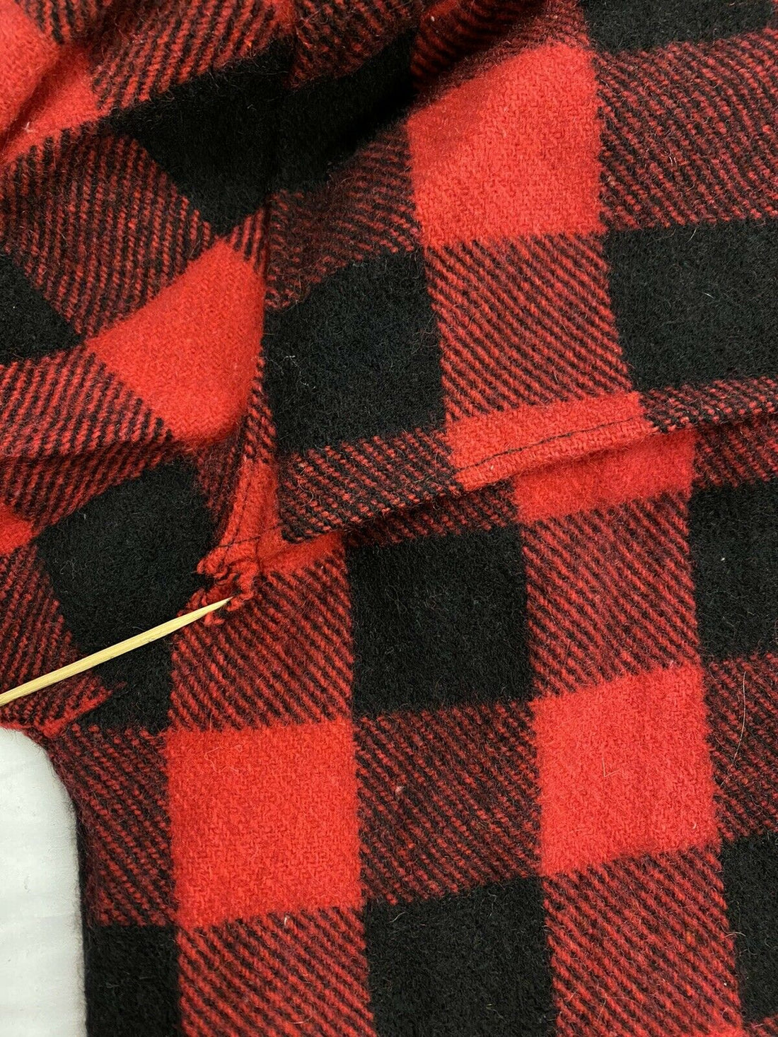 Vintage Pacific Wool Coat Jacket Size Medium Red Black Buffalo Plaid Made Canada