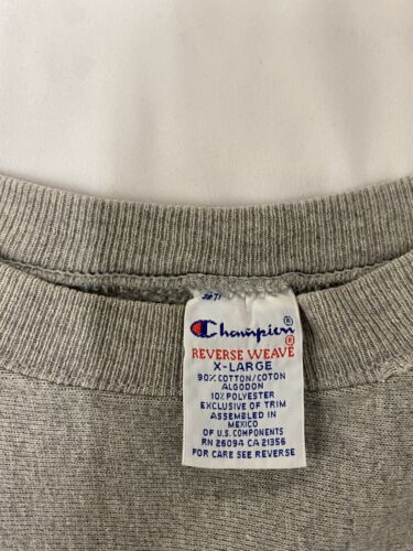 Vintage Penn Quakers Champion Reverse Weave Sweatshirt Crewneck Size XL 90s  NCAA