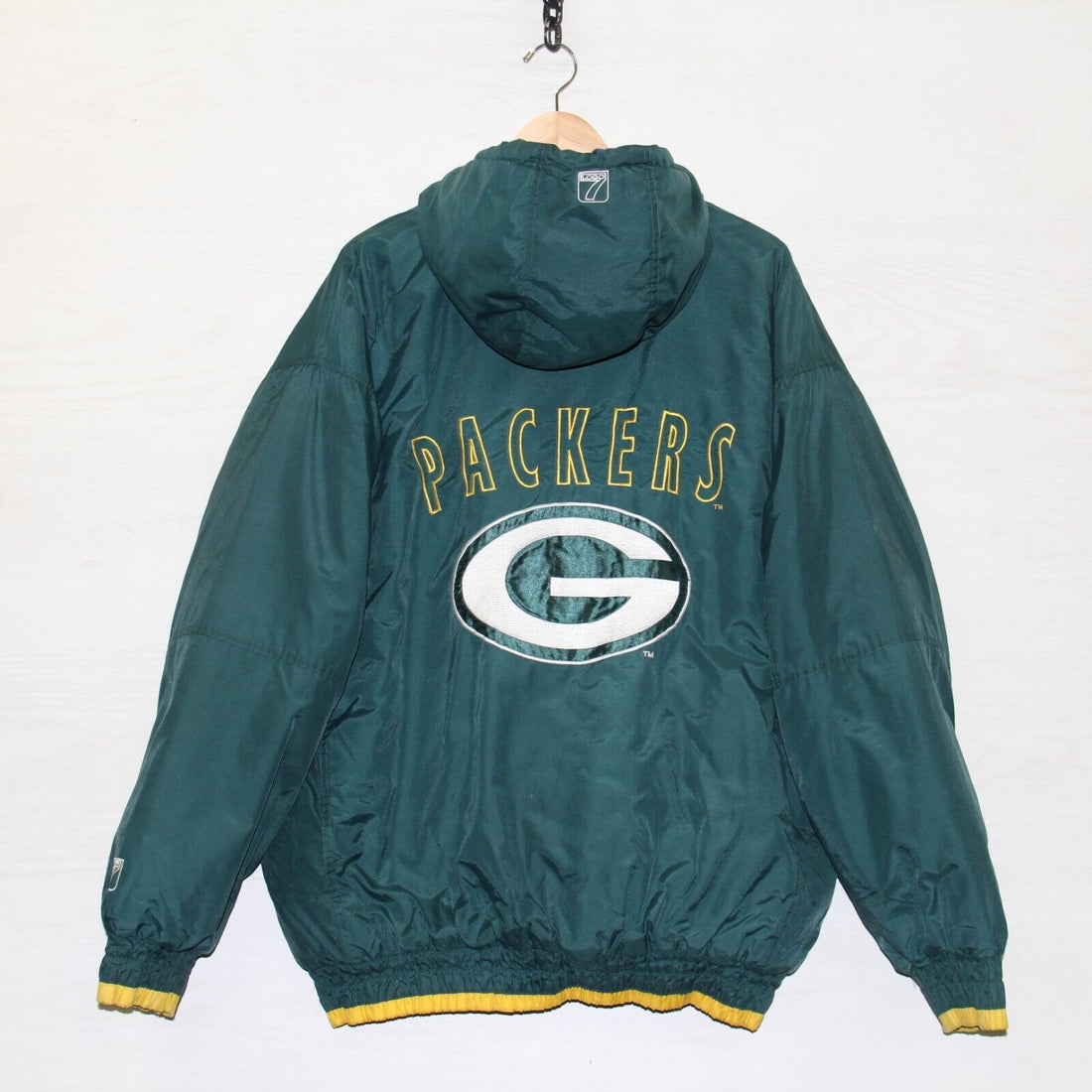 Vintage Green Bay Packers Logo 7 Puffer Jacket Size XL Insulated 90s NFL