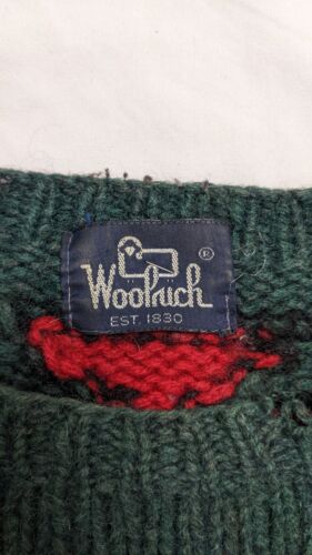 Vintage Woolrich Wool Knit Crewneck Sweater Size XL Canoe Aztec Green