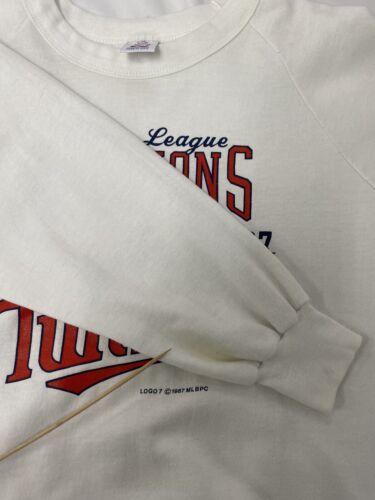 Vintage Minnesota Twins World Series Champs Sweatshirt Size Medium 1987 80s MLB