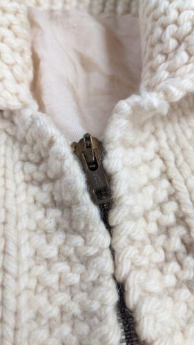 Vintage Caribou Wool Cowichan Sweater Size Large White Clarks Coat Zip 90s