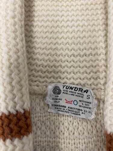 Tundra Canada Sweater SZ Small Petite discount Vintage