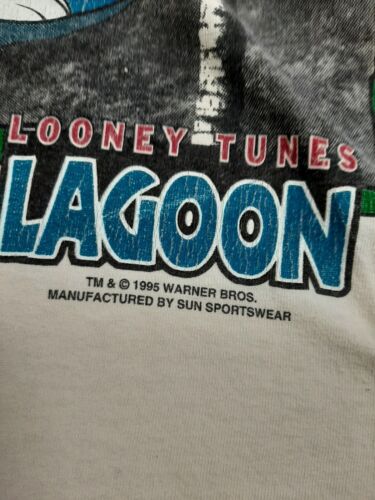 Vintage Bugs Bunny Looney Tunes Lagoon T-Shirt Size 2XL 1995 90s Warner Bros