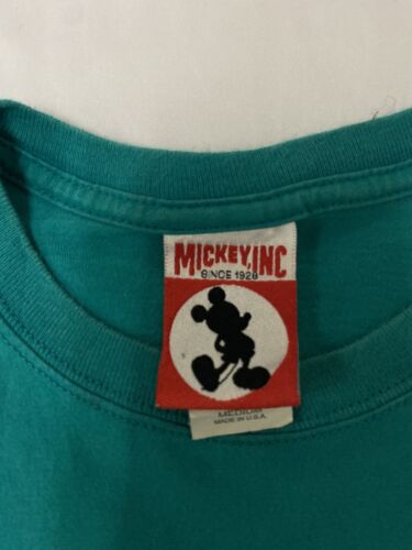 Vintage Disney Blizzard Beach T-Shirt Size Medium Teal Mickey Inc