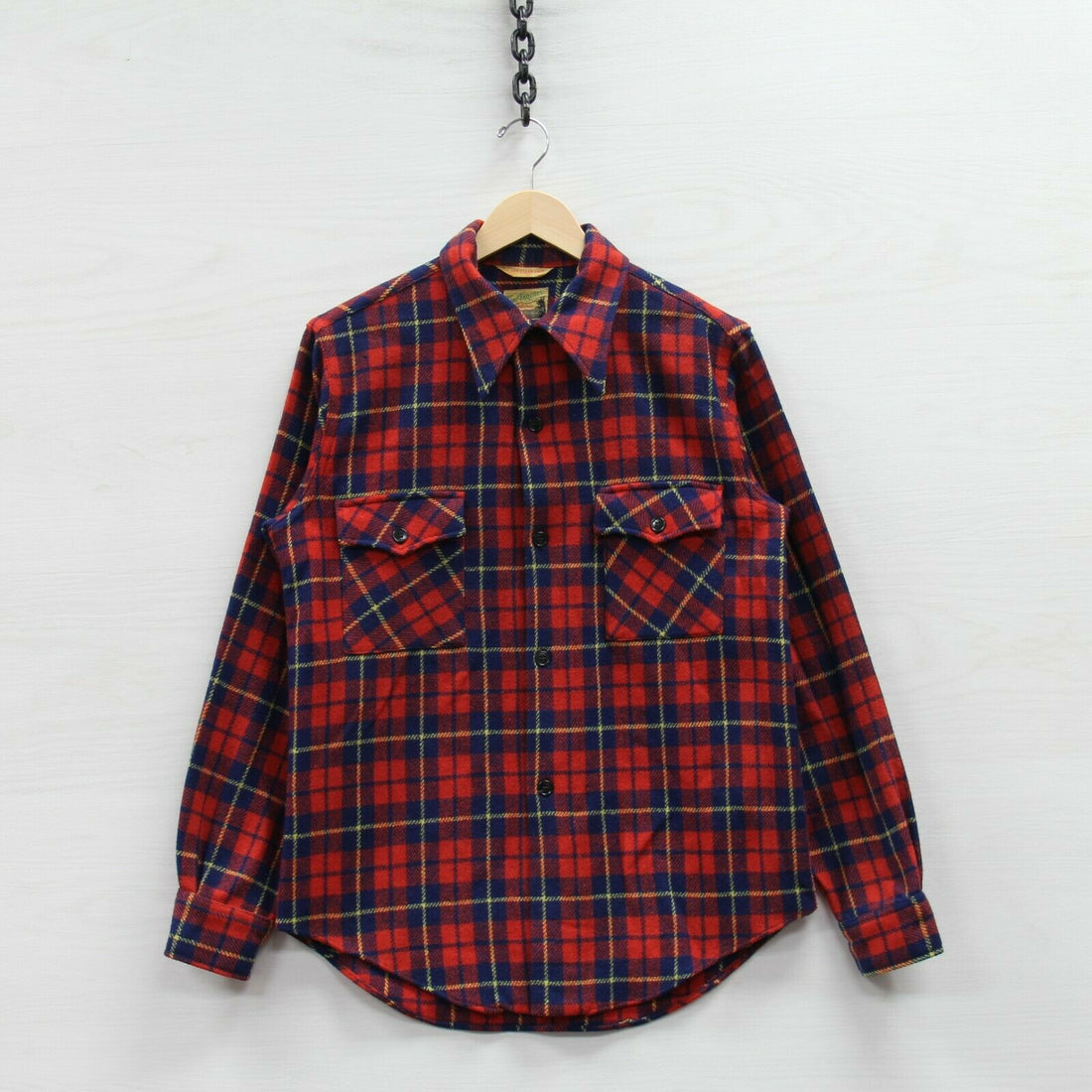 Vintage Mac Taggart Wool Button Up Shirt Size 2 Plaid Long Sleeve