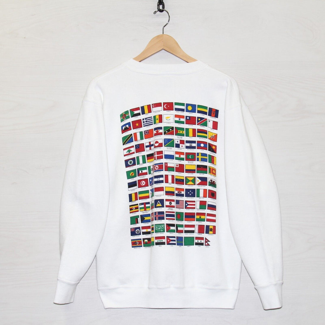 Vintage Notes Of Diversity World Flag Sweatshirt Size XL Cultural Symphony 90s
